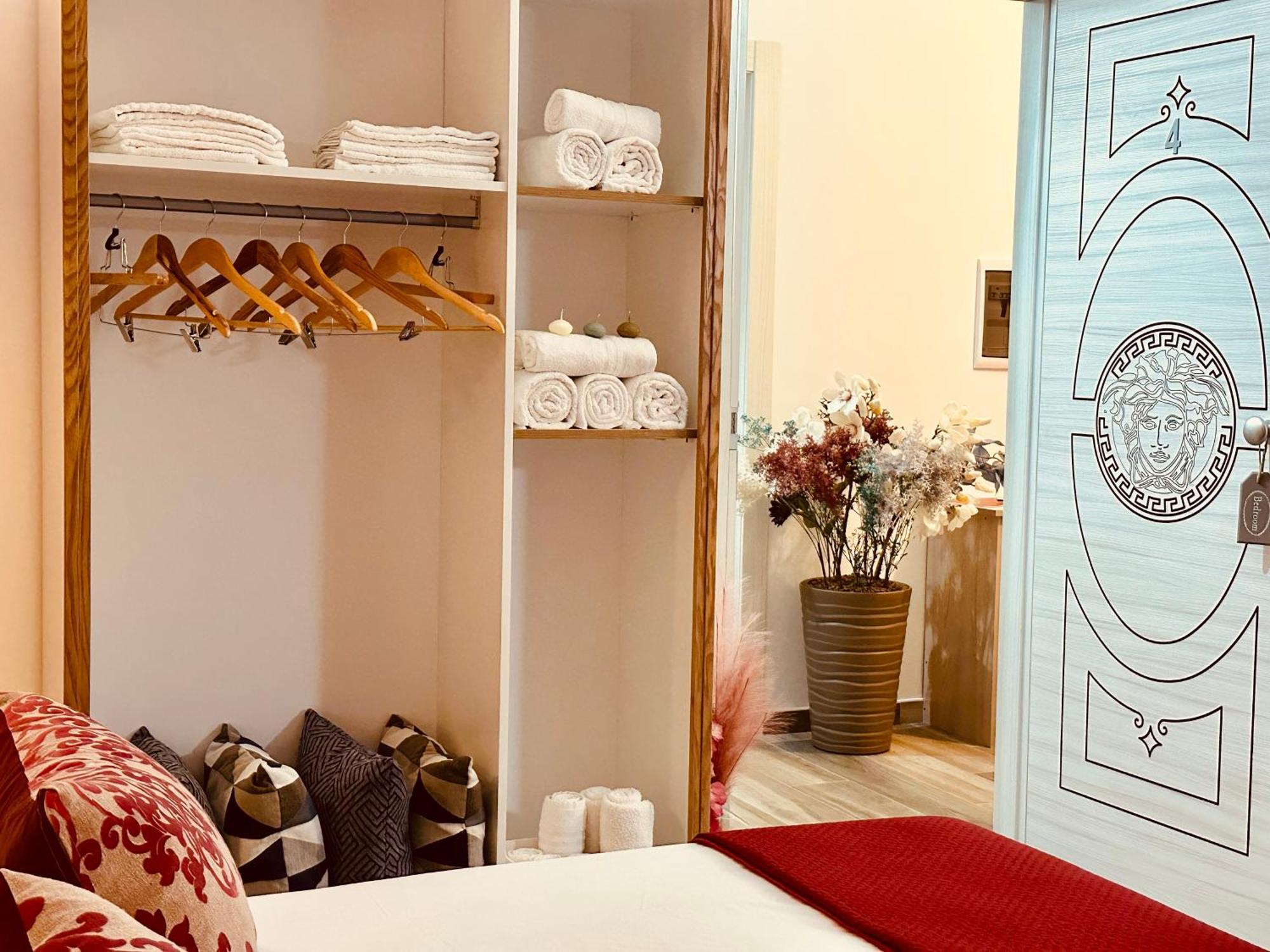 B&B The Sun - Family Rooms Тропея Экстерьер фото