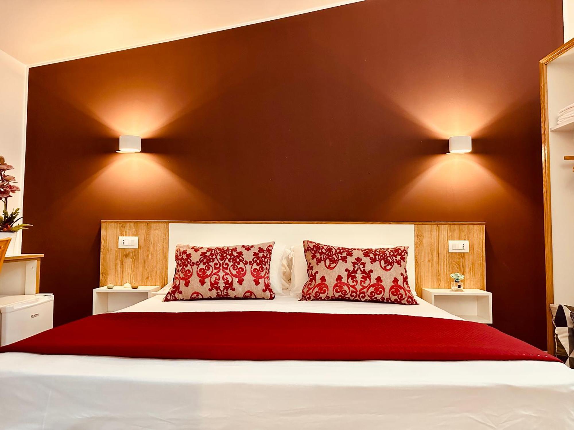 B&B The Sun - Family Rooms Тропея Экстерьер фото